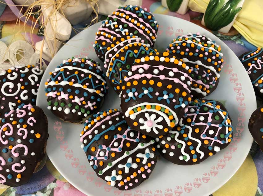 Chocolate Chip Easter Eggs